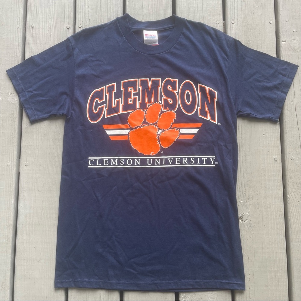 Vintage Clemson University Tigers Graphic T-Shirt Size Medium College Spirit